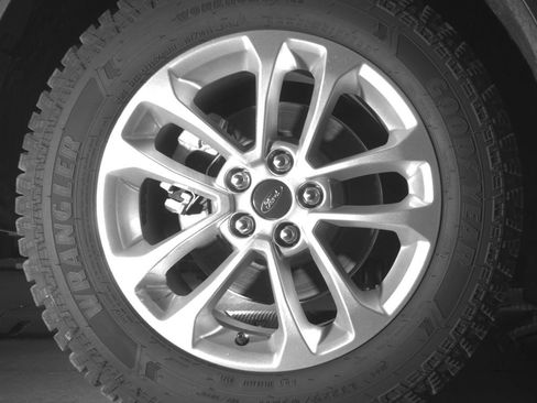 Used 2022 Ford Escape SE w/ Convenience Package FWD image 13