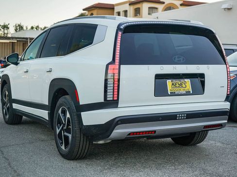 New 2026 Hyundai Ioniq 9 SE image 4