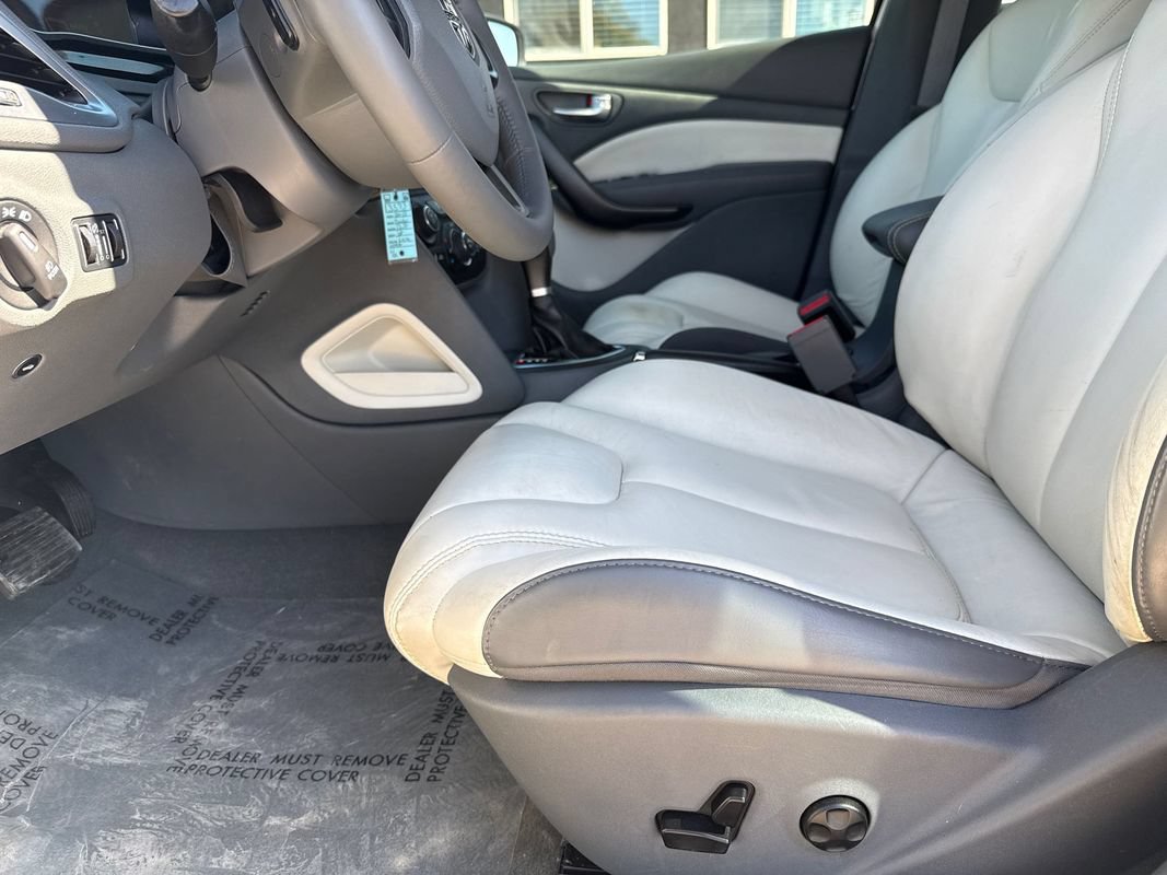Used 2013 Dodge Dart Limited w/ Premium Group FWD image 11