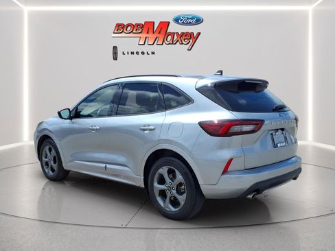Used 2024 Ford Escape ST-Line w/ Tech Pack #1 FWD image 7