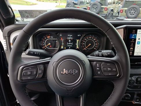 New 2026 Jeep Wrangler Sport AWD/4WD image 15