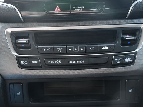 Used 2024 Honda Ridgeline RTL image 12