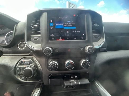 Used 2022 RAM 1500 Big Horn AWD/4WD image 10