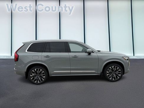 New 2026 Volvo XC90 T8 Plus w/ Protection Package AWD/4WD image 2