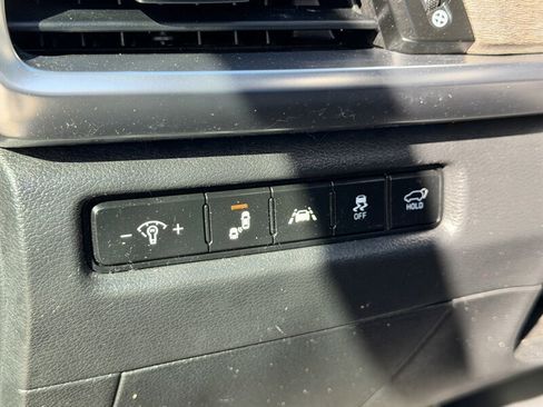 Used 2020 Kia Telluride SX w/ SX Prestige Package AWD/4WD image 19