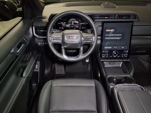 New 2026 GMC Terrain Elevation w/ Elevation Premium Package FWD image 14