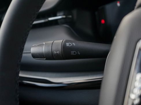 Used 2024 Jeep Compass Limited w/ High Altitude Package image 20