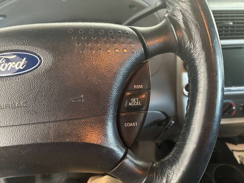 Used 2003 Ford Ranger XLT AWD/4WD image 13
