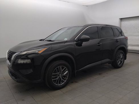 Used 2021 Nissan Rogue S FWD image 2