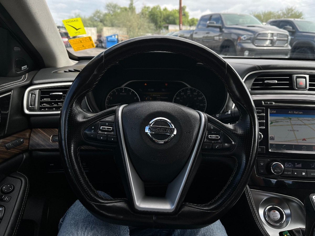 Used 2017 Nissan Maxima Platinum FWD image 18