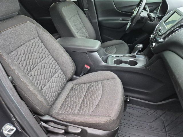 Used 2020 Chevrolet Equinox LT w/ Driver Convenience Package FWD image 19