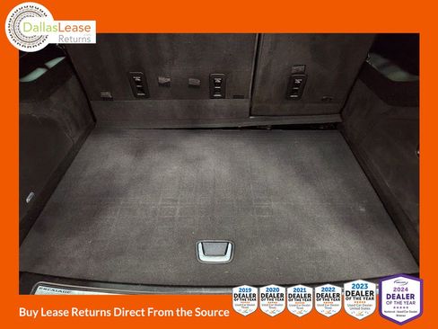 Used 2022 Cadillac Escalade ESV Sport Platinum w/ LPO, ONYX Package image 60