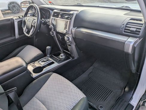 Used 2021 Toyota 4Runner SR5 image 33