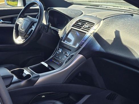 Used 2020 Lincoln Nautilus Reserve AWD/4WD image 7