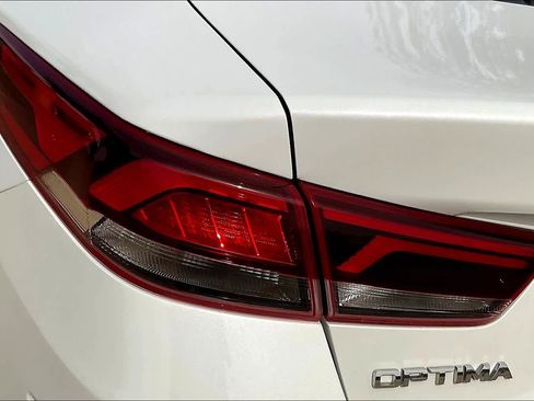 Certified 2020 Kia Optima Premium image 32