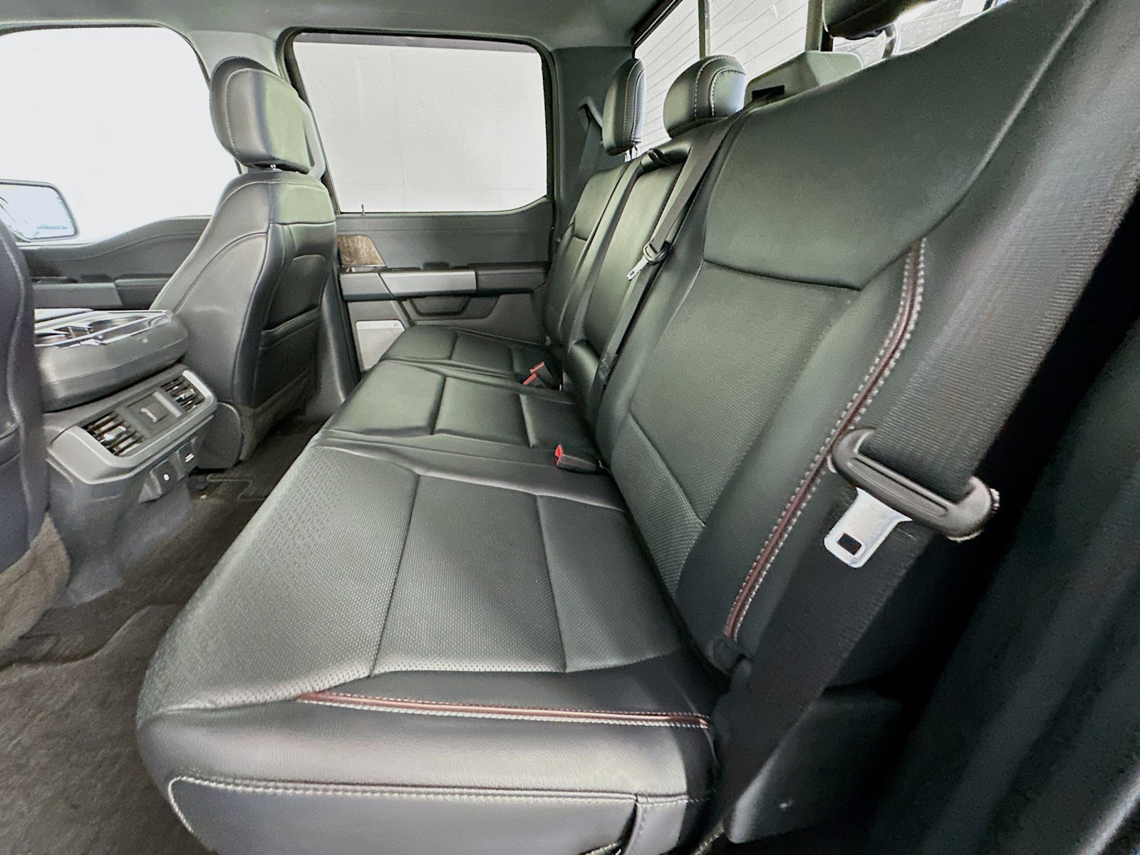 Used 2021 Ford F150 Lariat AWD/4WD image 25