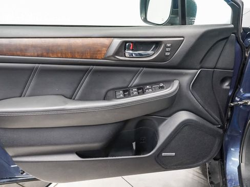 Used 2018 Subaru Outback 2.5i Limited image 22