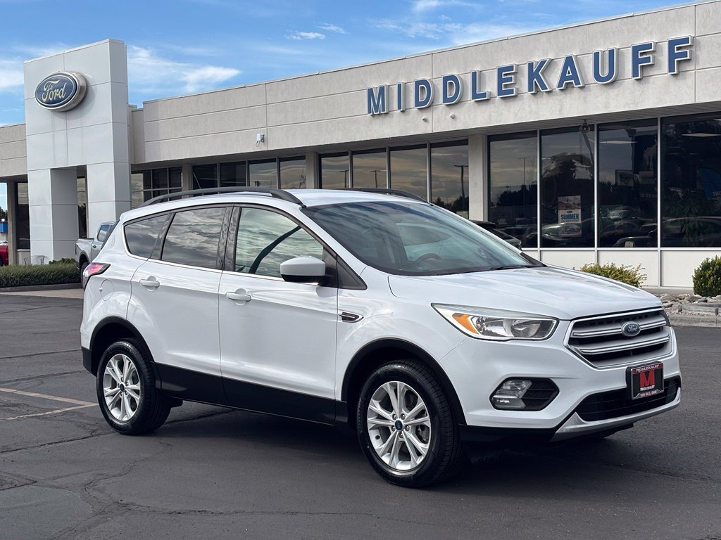 Used 2018 Ford Escape SE AWD/4WD image 1