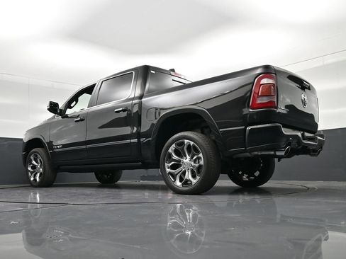 Used 2019 RAM 1500 Limited image 33