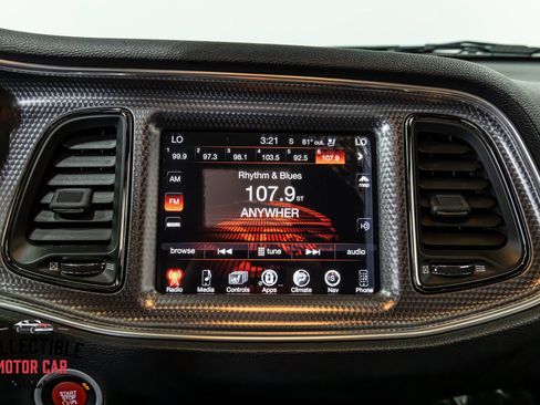Used 2016 Dodge Challenger SRT Hellcat RWD image 98
