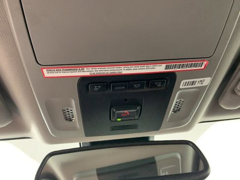 Used 2023 Toyota Camry XSE image 16