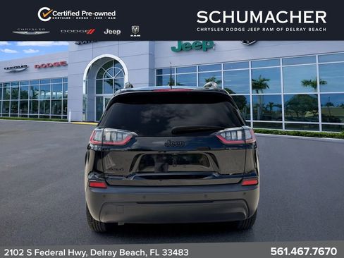 Certified 2023 Jeep Cherokee Altitude Lux w/ Lux Elite Package AWD/4WD image 6