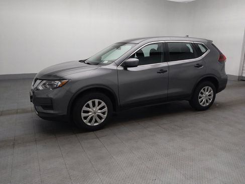 Used 2018 Nissan Rogue S AWD/4WD image 2