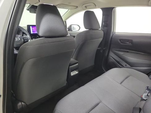 Used 2023 Toyota Corolla LE FWD image 11