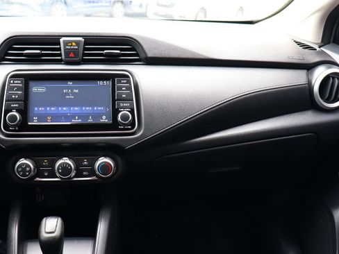 Used 2024 Nissan Versa S w/ Trunk Package FWD image 44