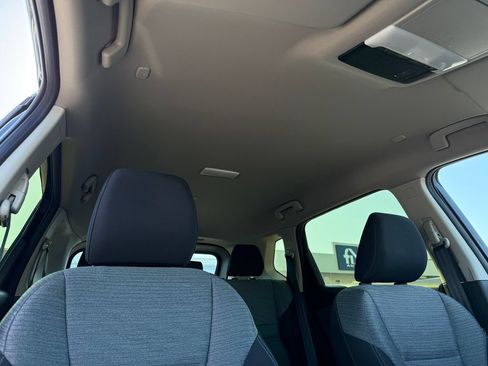 Used 2023 Nissan Rogue SV FWD image 17