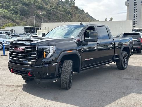 New 2026 GMC Sierra 2500 AT4 w/ AT4 Premium Plus Package AWD/4WD image 10