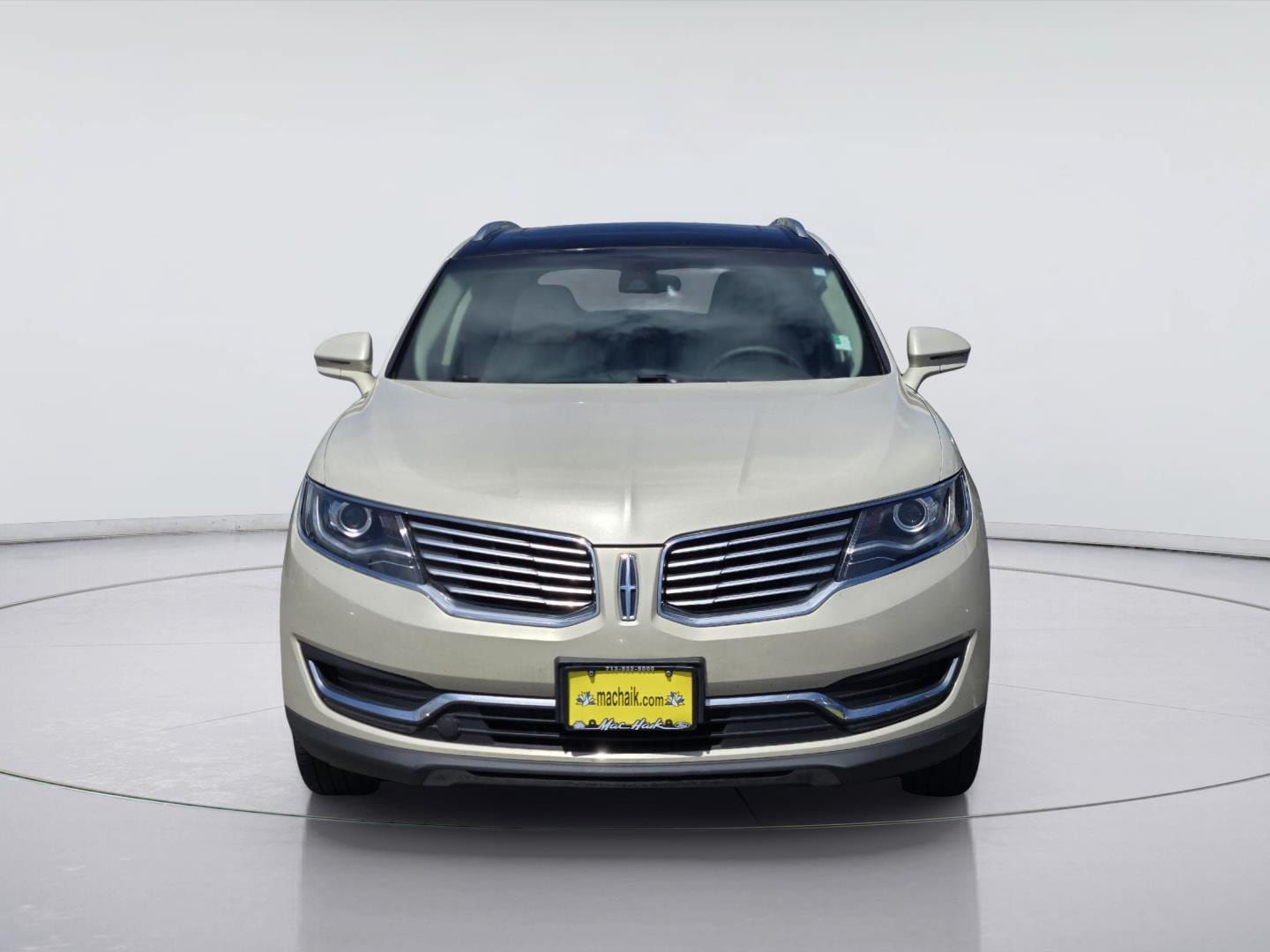Used 2016 Lincoln MKX Reserve w/ Climate Package AWD/4WD image 2