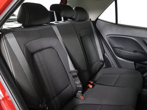 Certified 2024 Hyundai Venue SEL FWD image 28