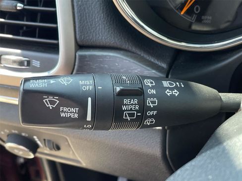 Used 2016 Jeep Grand Cherokee Limited AWD/4WD image 23