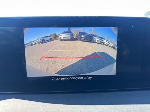 Used 2024 MAZDA MAZDA3 s image 20