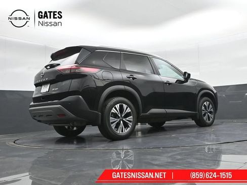 Used 2023 Nissan Rogue SV w/ SV Premium B Package AWD/4WD image 37