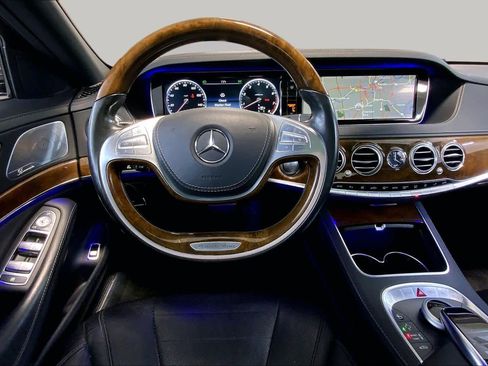 Used 2015 Mercedes-Benz S 550 4MATIC Sedan image 5