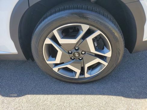 Used 2024 Hyundai Palisade Limited AWD/4WD image 11