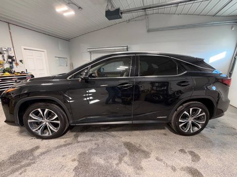 Used 2017 Lexus RX 450h Base AWD 4dr SUV w/ Cold Weather Package image 2