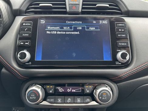 Used 2024 Nissan Versa SR image 36