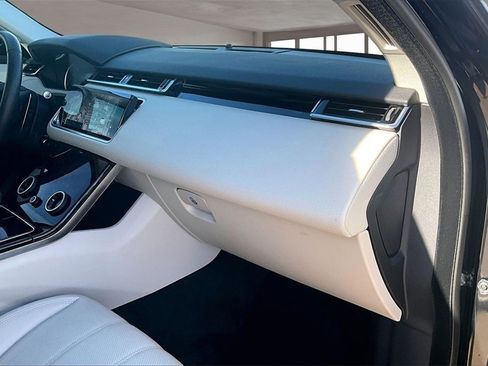 Used 2023 Land Rover Range Rover Velar S image 16