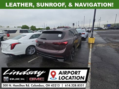 Used 2024 Buick Envision Sport Touring AWD/4WD image 3