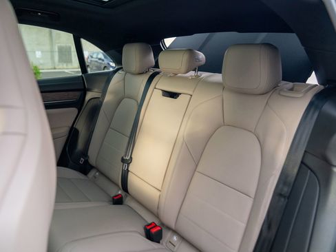 New 2026 Porsche Macan 4 Electric AWD/4WD image 23