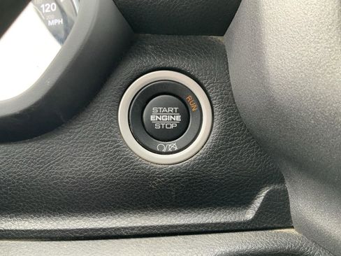 Used 2022 RAM 4500 Tradesman w/ Chrome Appearance Group image 27