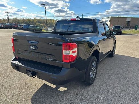 New 2025 Ford Maverick XLT w/ XLT Luxury Package image 4