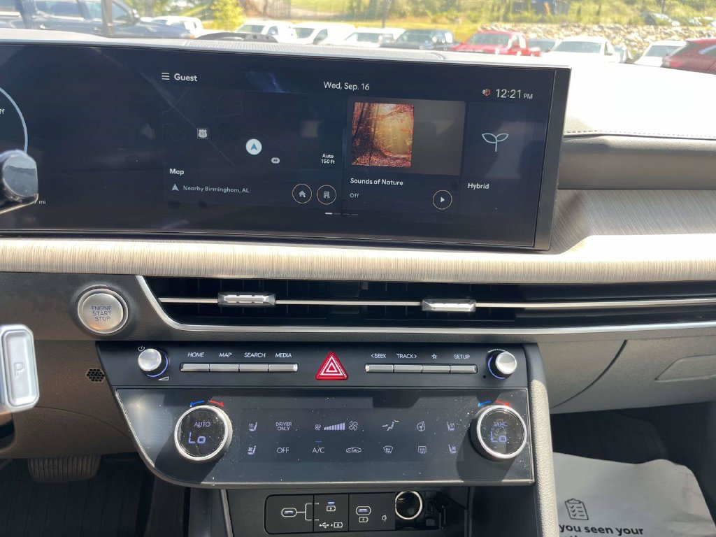 Certified 2025 Hyundai Sonata Limited FWD image 24