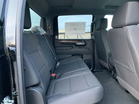 New 2026 GMC Sierra 2500 SLE w/ SLE Value Package; image 28