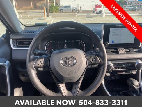 Certified 2025 Toyota RAV4 XLE FWD image 24