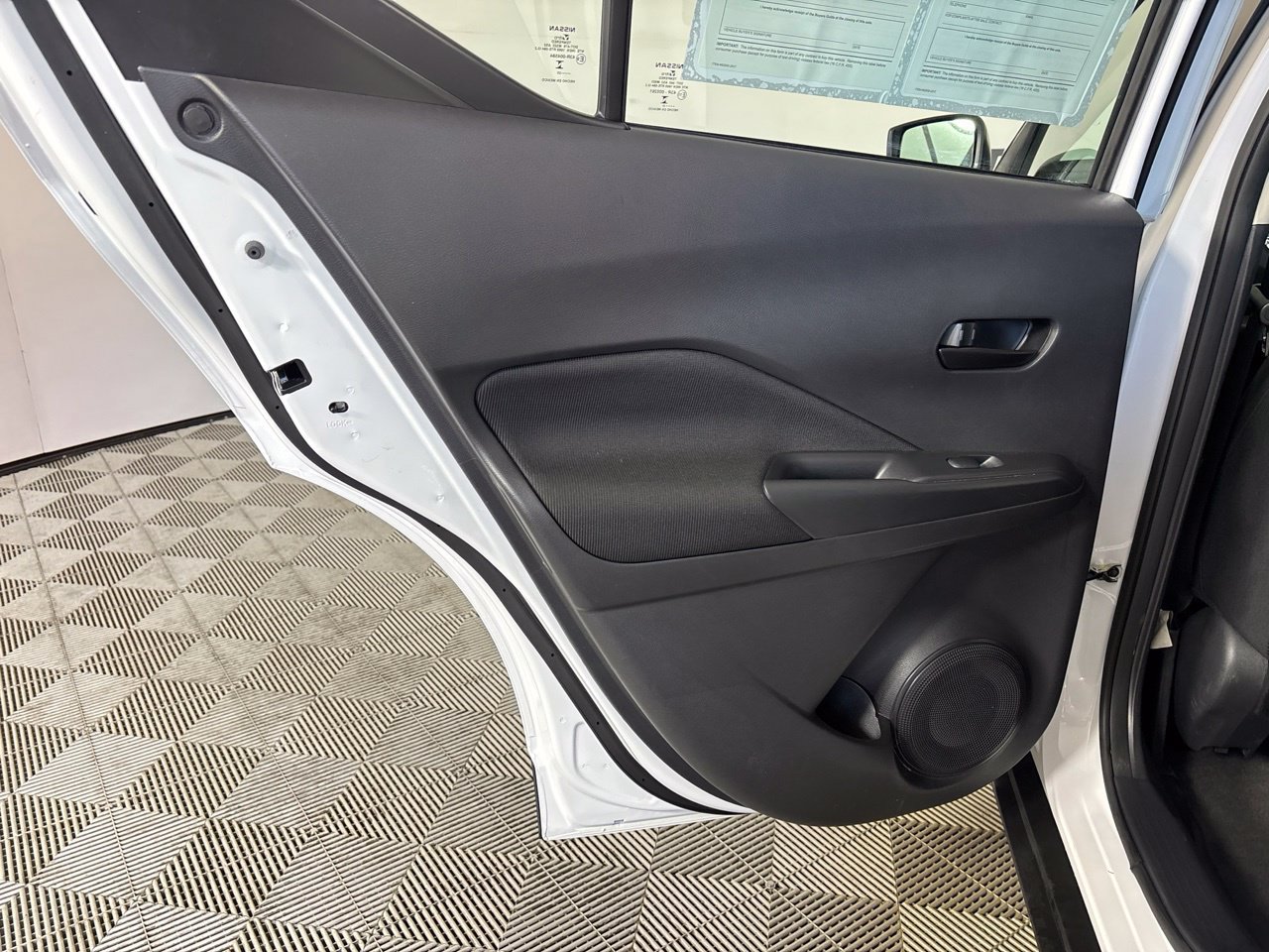 Used 2025 Nissan Kicks Play S FWD image 22