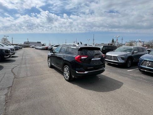 Certified 2024 GMC Terrain Denali w/ Denali Premium Package AWD/4WD image 3